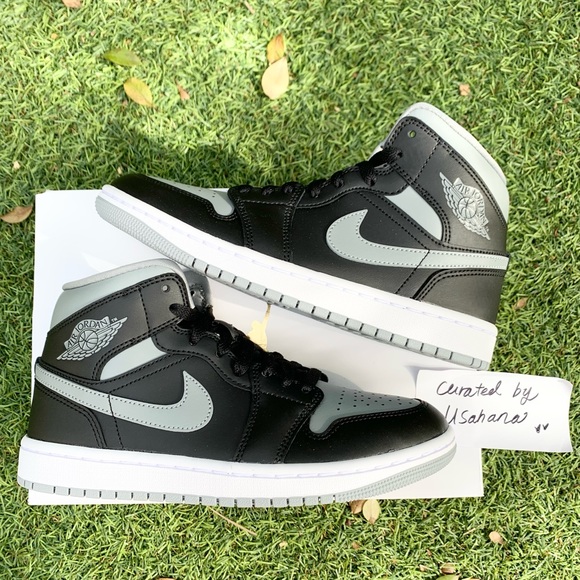 Women’s Nike Air Jordan 1 Mid shadow black grey shoes
